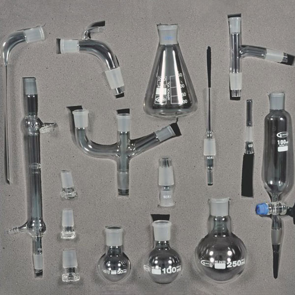 Organic Chemistry set with 16 components