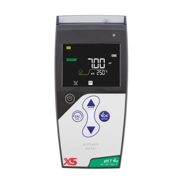 Portable pH meter, pH7